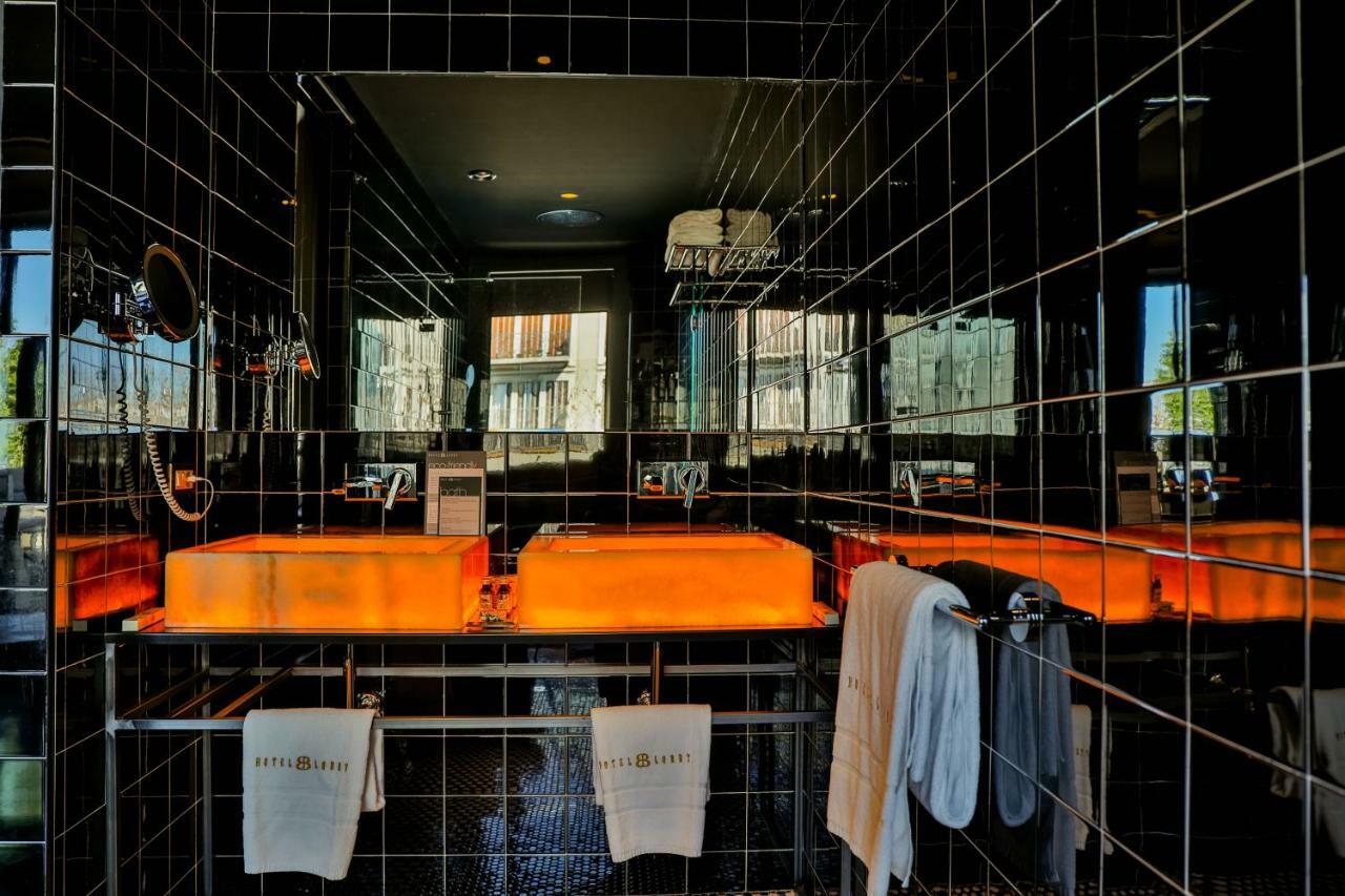 Lobby Hotel 5*